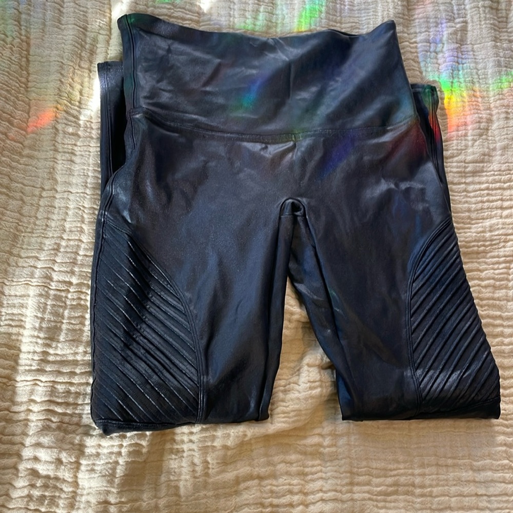 Spanx faux leather legging